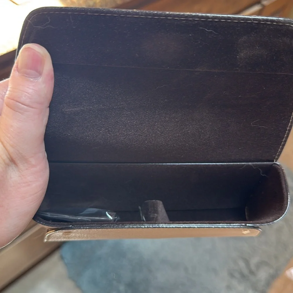 Tod’s Tan Pebbled Leather Sunglasses Case w/ Cloth Luxury Eyewear Case Like New!